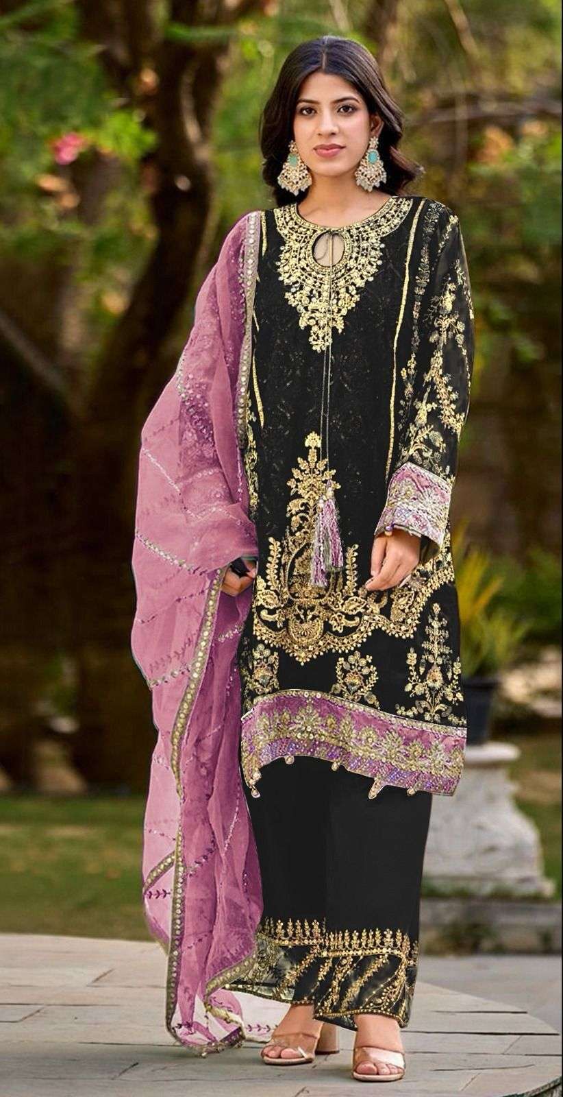 Bilqis B 142 A TO D wholesale market for pakistani suits in delhi