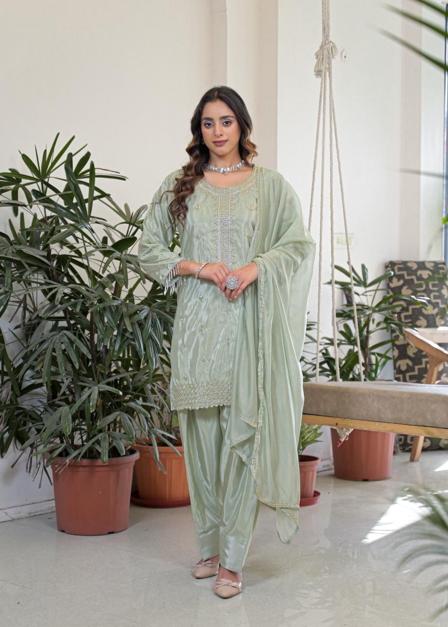 Afsana Mahi catalog pakistani wholesale salwar kameez in karachi - Sanvari Fashion