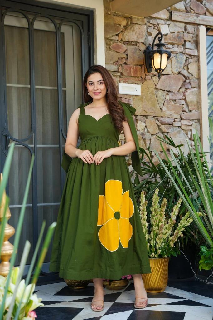 Felocity Mahendi catalog i2q kurtis wholesale - Sanvari Fashion