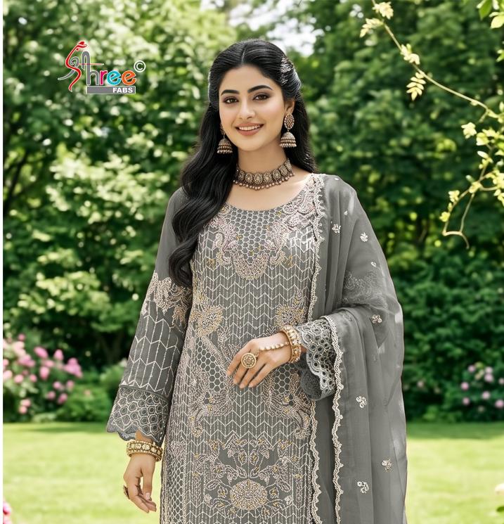 Shree Fabs 5653 catalog pakistani suits wholesalers in chandni chowk - Sanvari Fashion