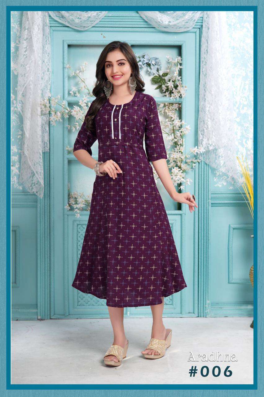 Where can we buy branded kurtis from a wholesale market in Surat | Kurti,  Surat, Trendy collection