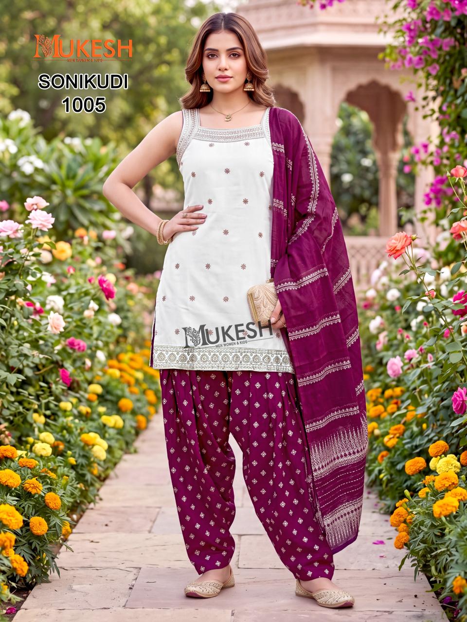 Mukesh Sonikudi catalog bangalore chickpet wholesale readymade kurti market - Sanvari Fashion